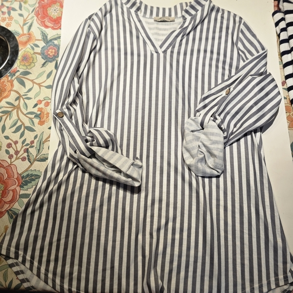 Striped V-Neck Blouse - Gray - Picture 1 of 7